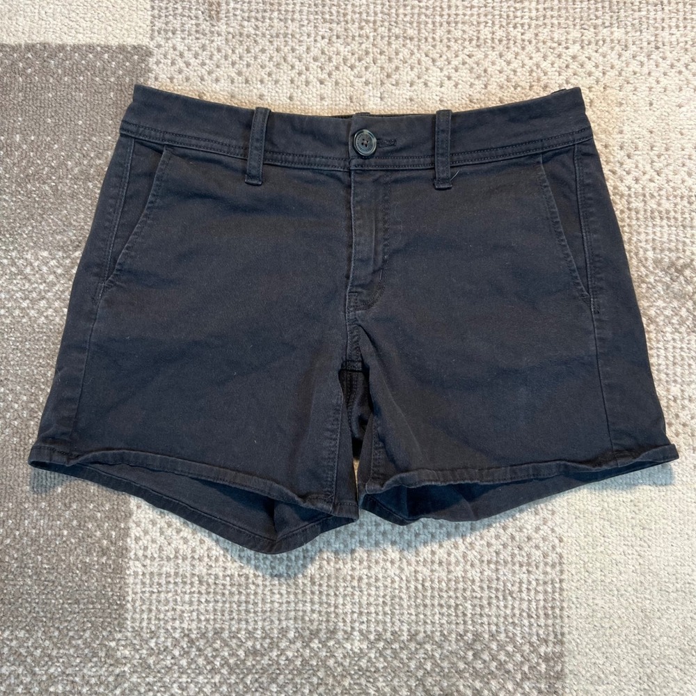 American Eagle Outfitters Midi Super Stretch X Black Chino Shorts Womens 4